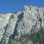 ....siamo impressionati dalla parete di roccia che si avvicina.